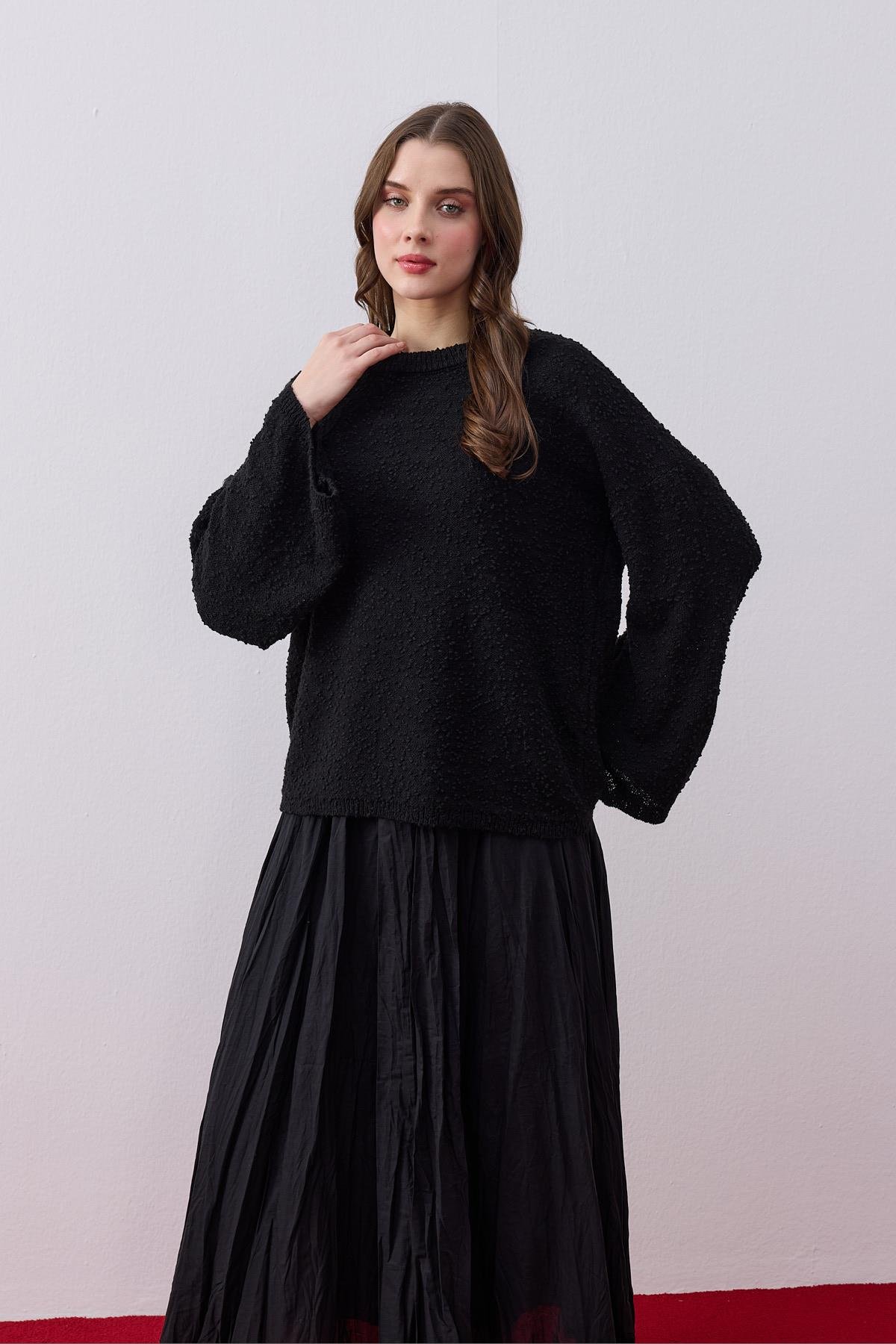 Opal Buklet Dokulu Kazak-Siyah