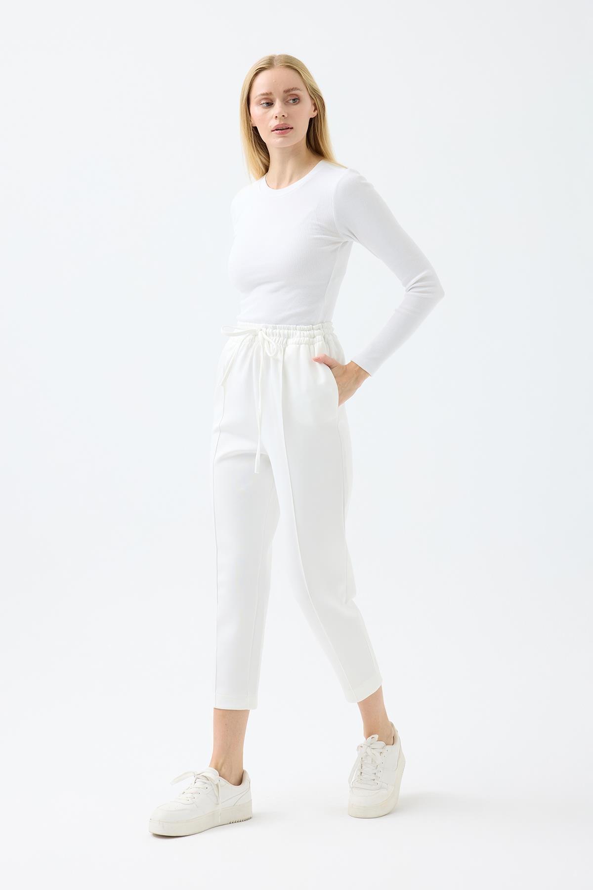 Otilla Nervürlü Skuba Havuç Pantolon  - Beyaz 