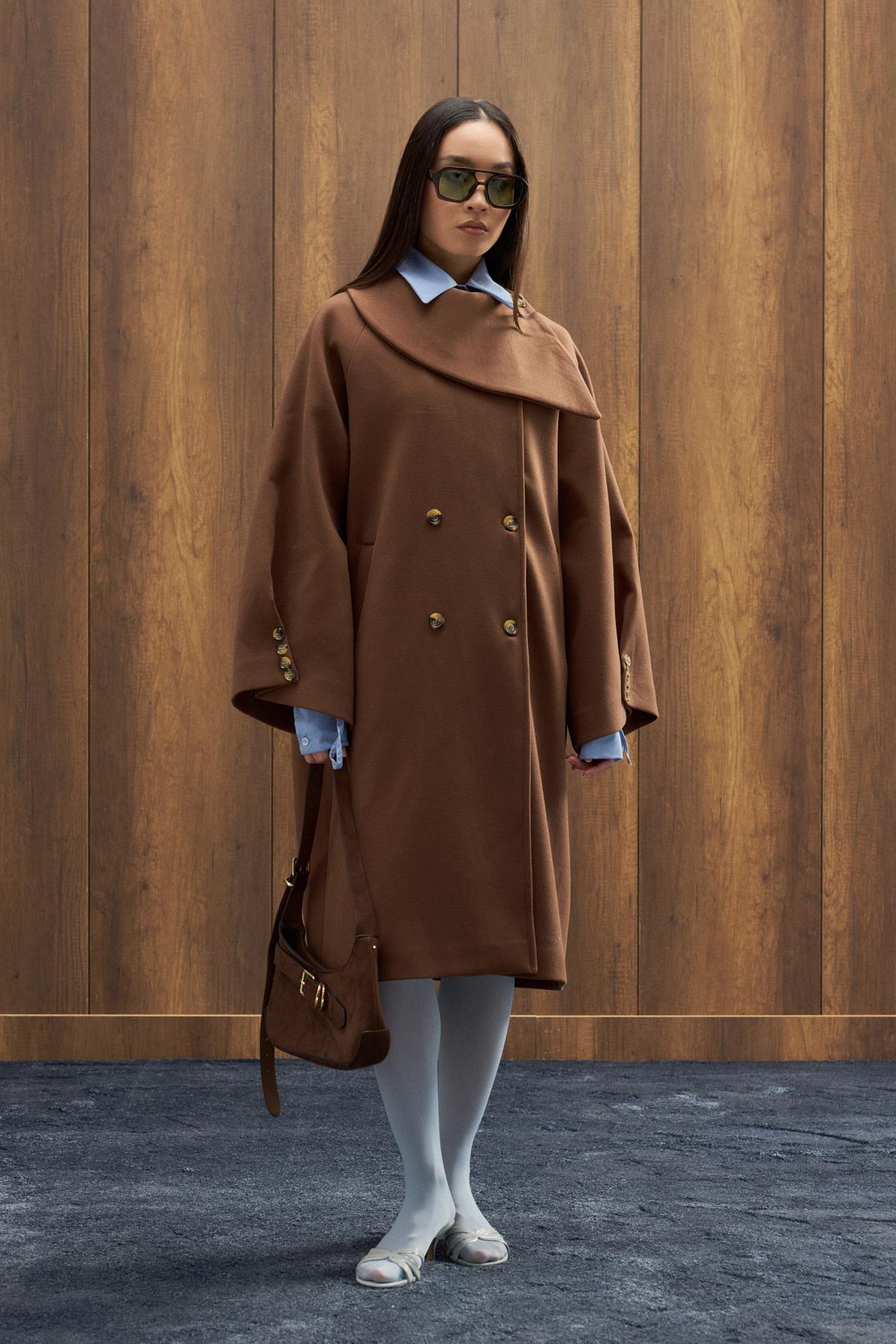 Paradoks Yaka Detaylı Oversize Kaban  - Kahverengi 