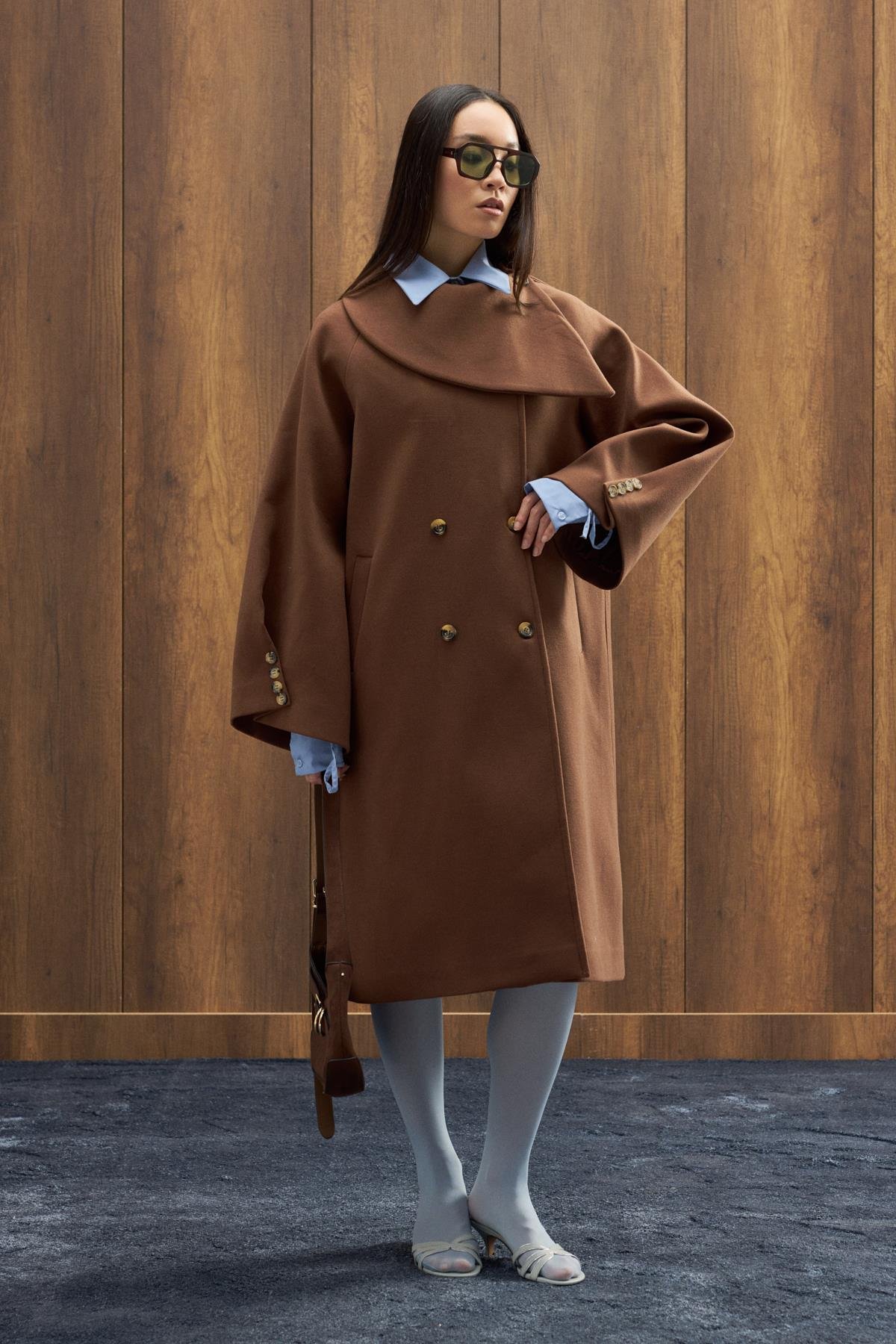 Paradoks Yaka Detaylı Oversize Kaban  - Kahverengi 