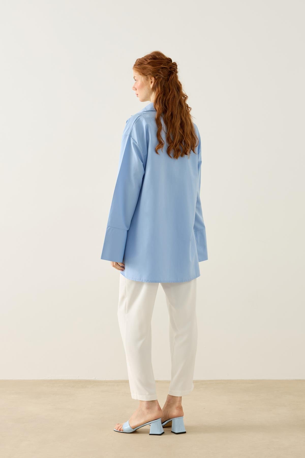 Petra Kruvaze Bağlamalı Gömlek - Mavi