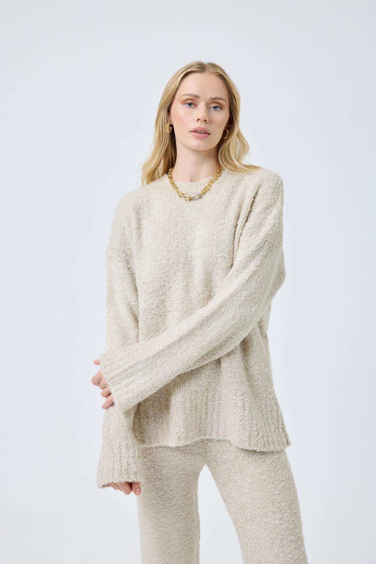 Polyane Atkılı Dokulu Triko Takım - Bej 