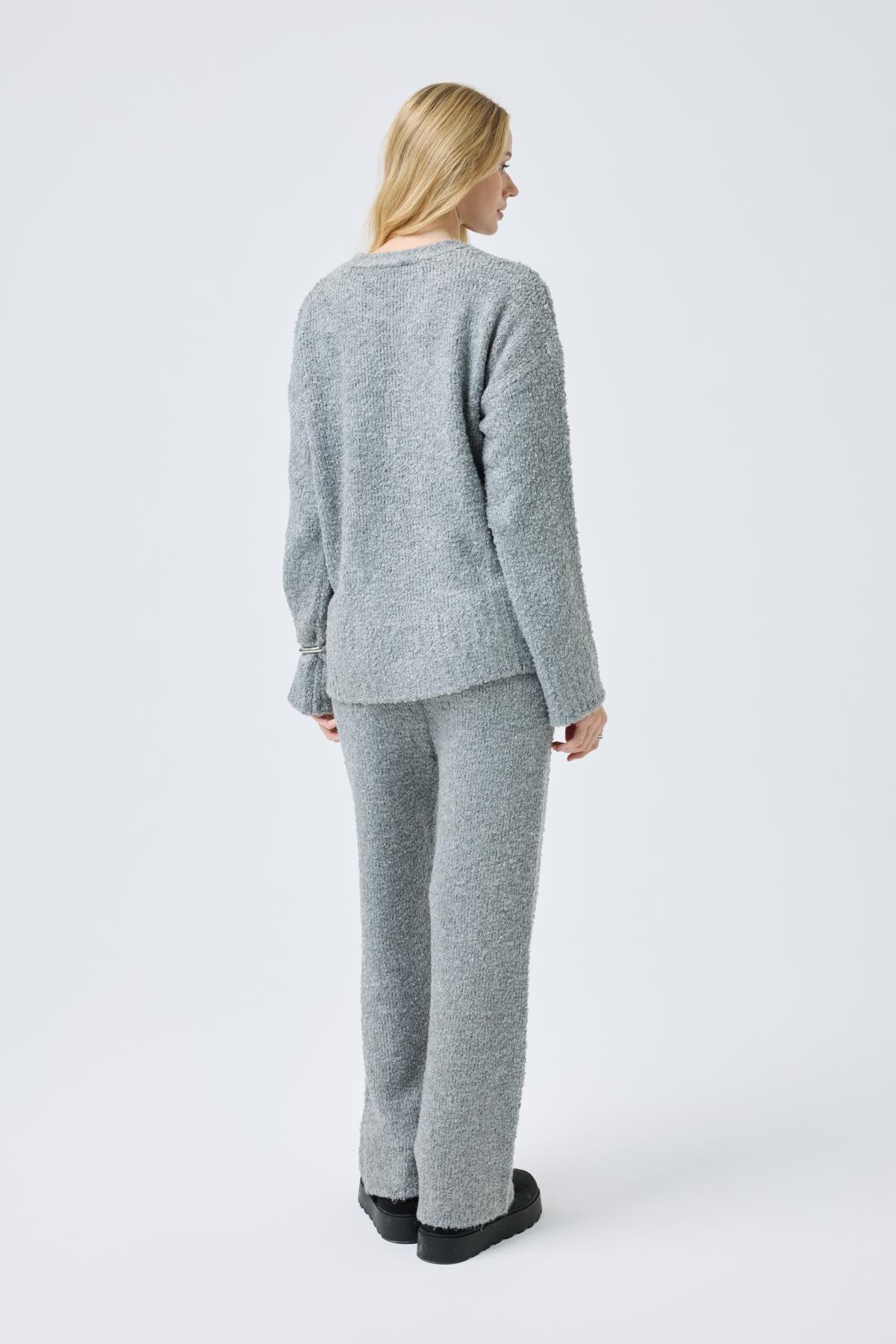 Polyane Atkılı Dokulu Triko Takım - Gri