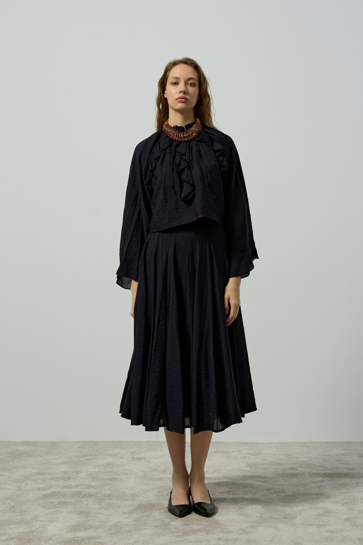 Poppy Büzgülü Volanlı Takım - Siyah