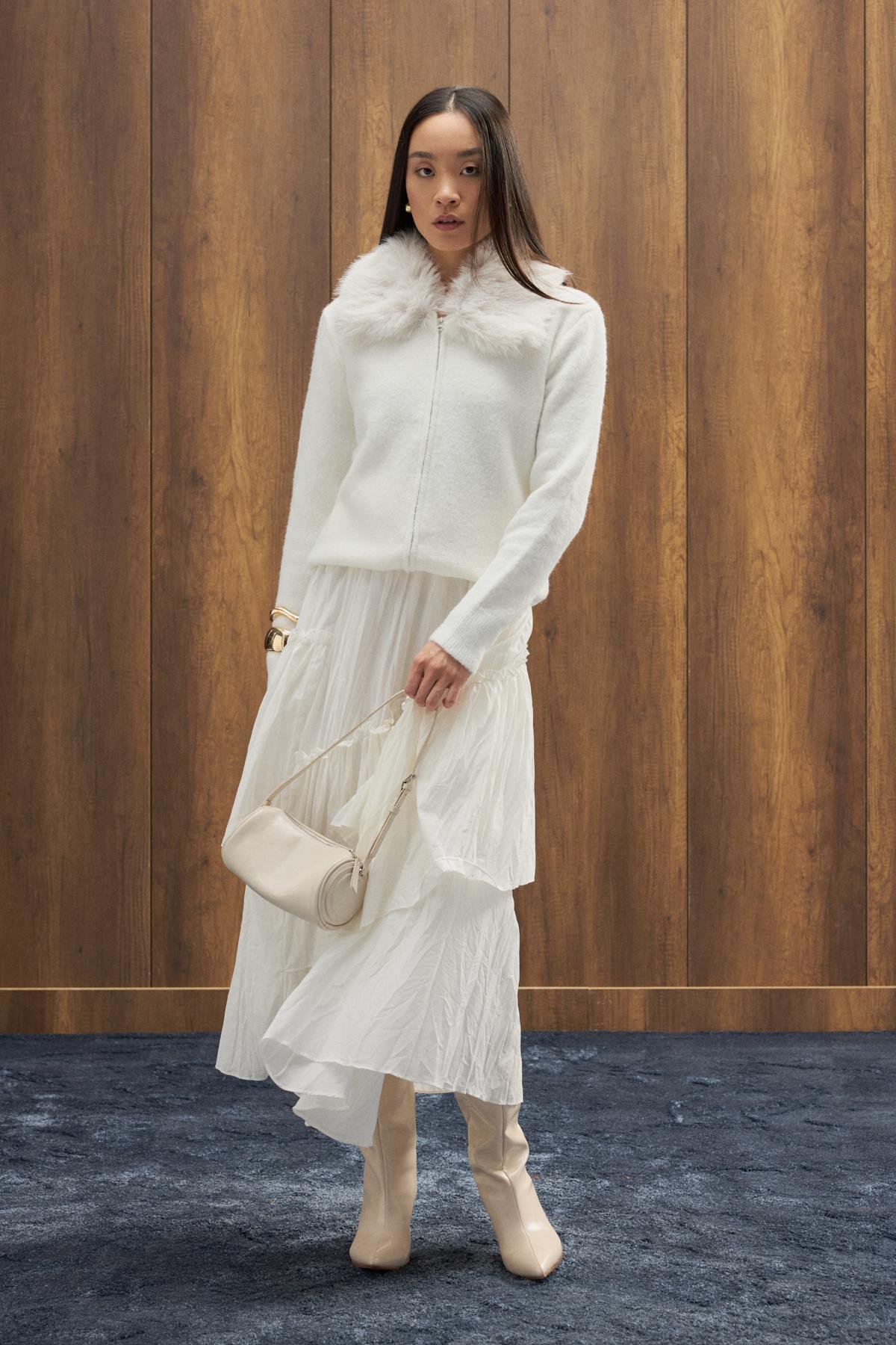 Rosewood Kürk Yaka Hırka - Ekru 