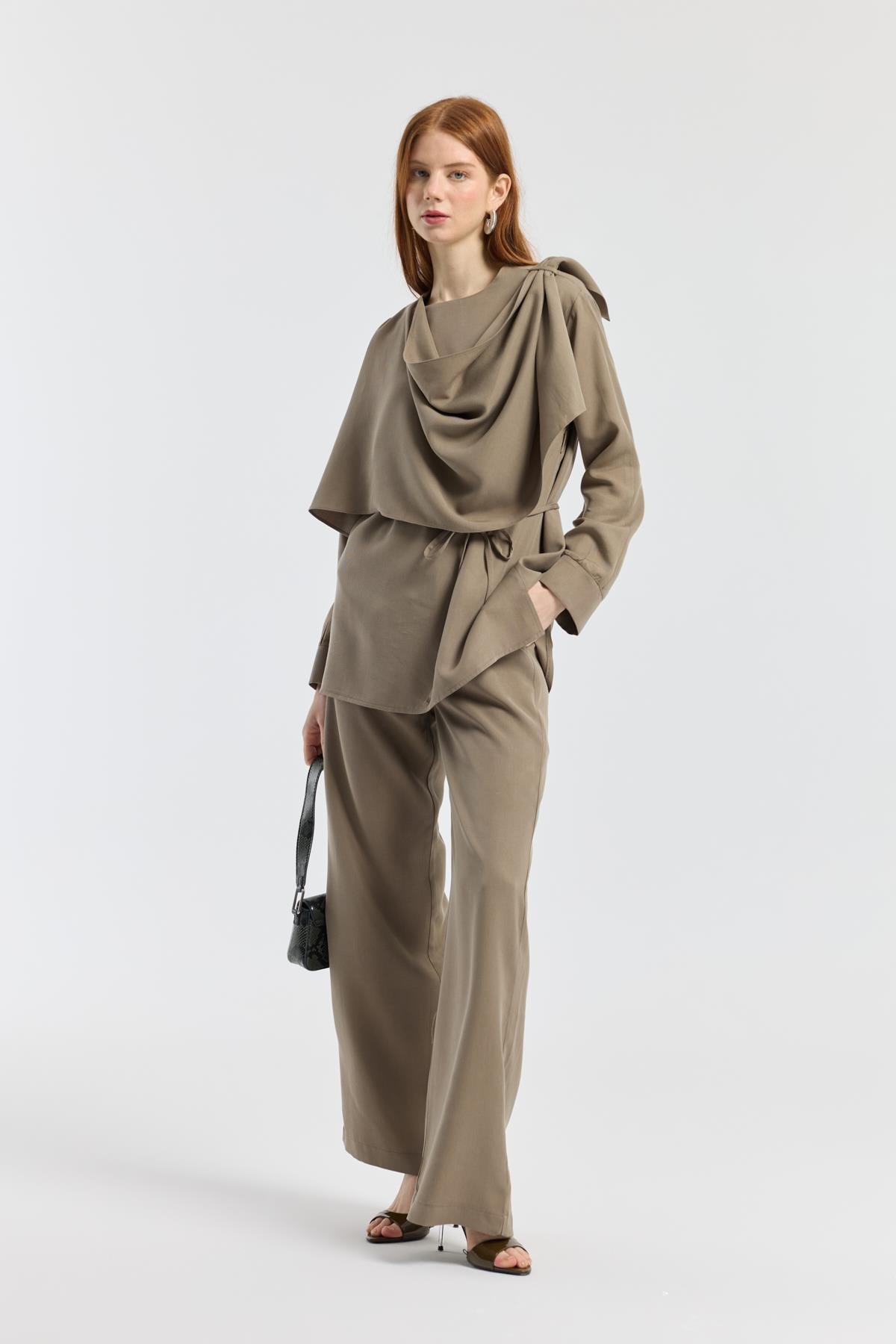 Şal Yaka Kemerli Takım - Haki