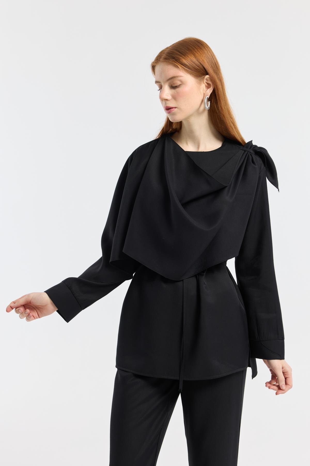 Şal Yaka Kemerli Takım - Siyah