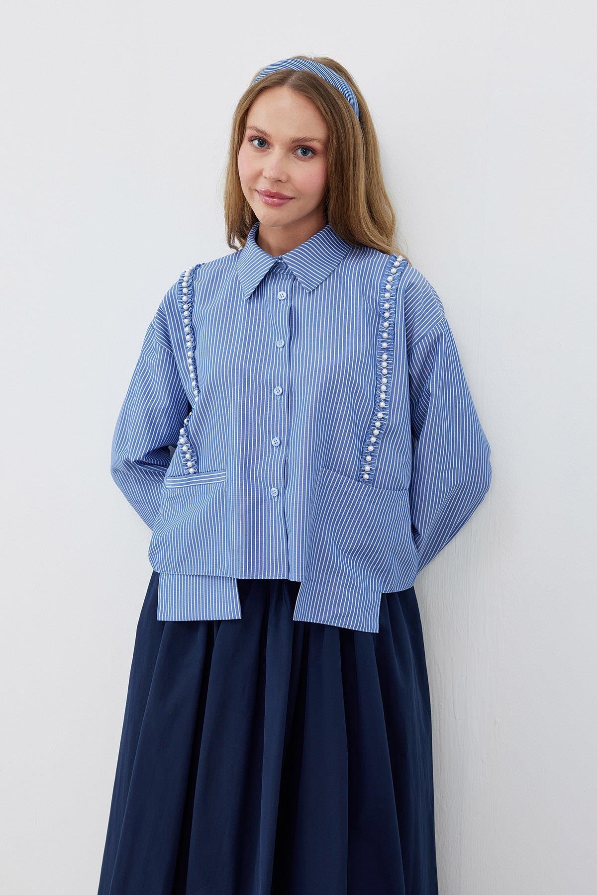 SERENA CEP DETAYLI İNCİ NAKIŞLI GÖMLEK - LACİVERT