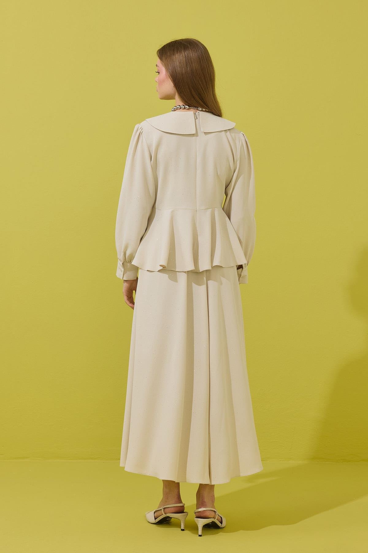 Shine Bebe Yaka Peplum Krep Takım - Bej