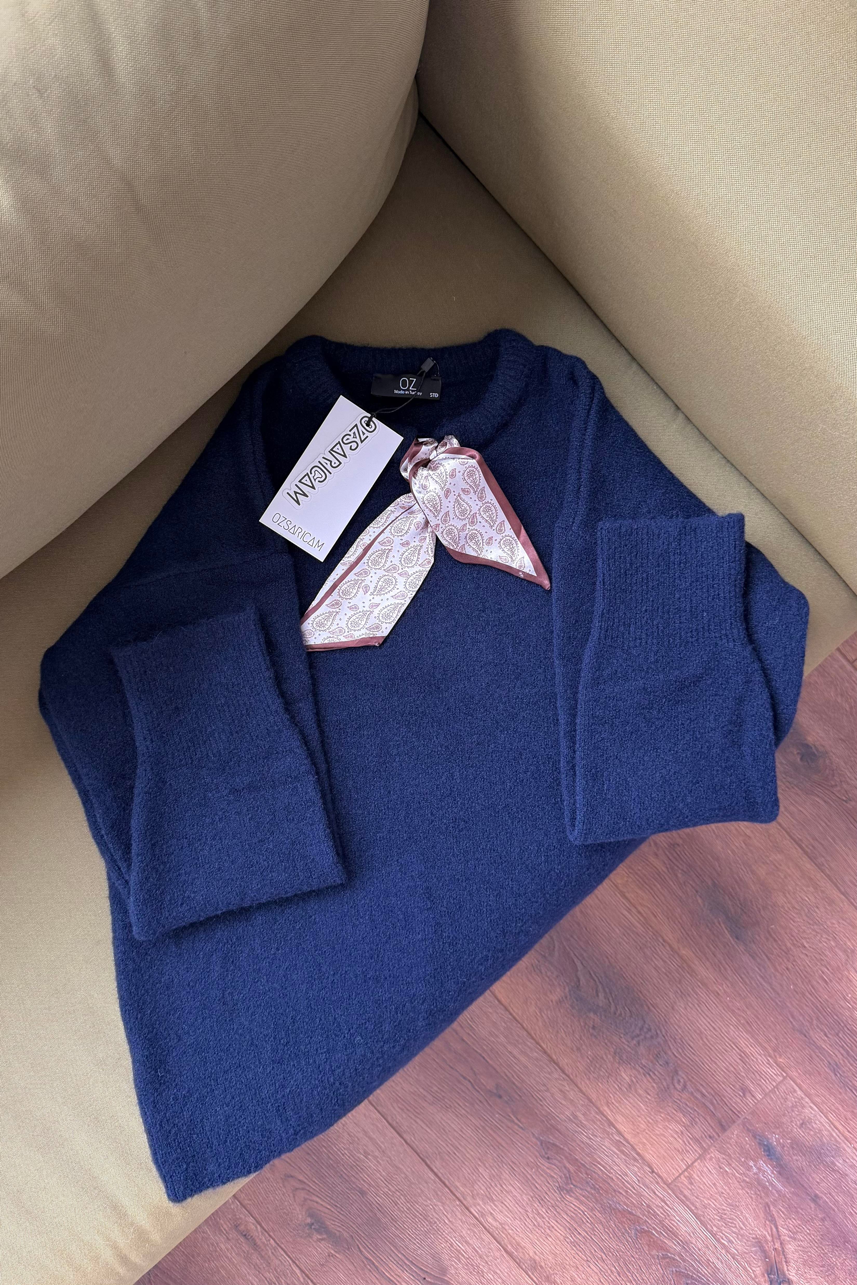 Sicily Fularlı Kazak - Lacivert