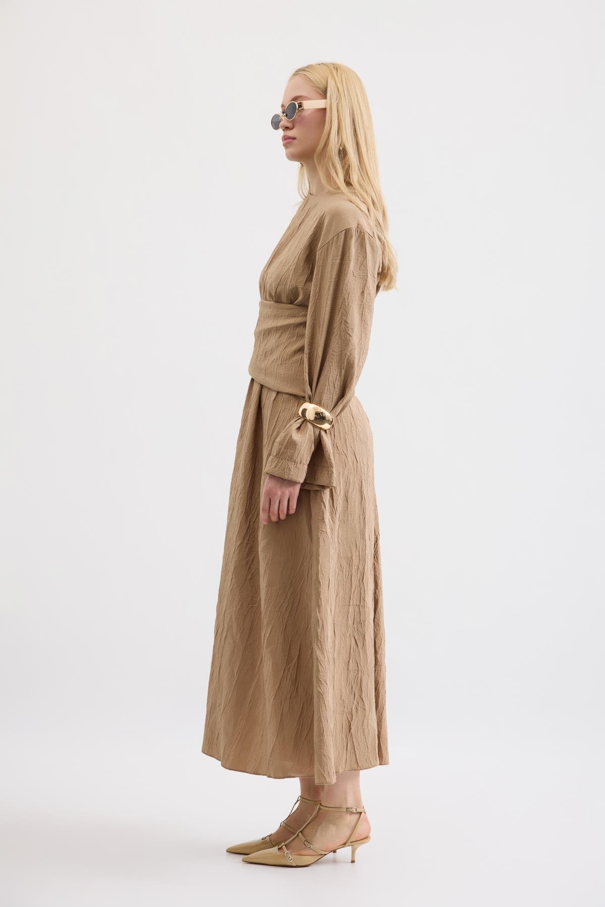 Silvia Kuşak Kemerli Pilili Elbise - Vizon