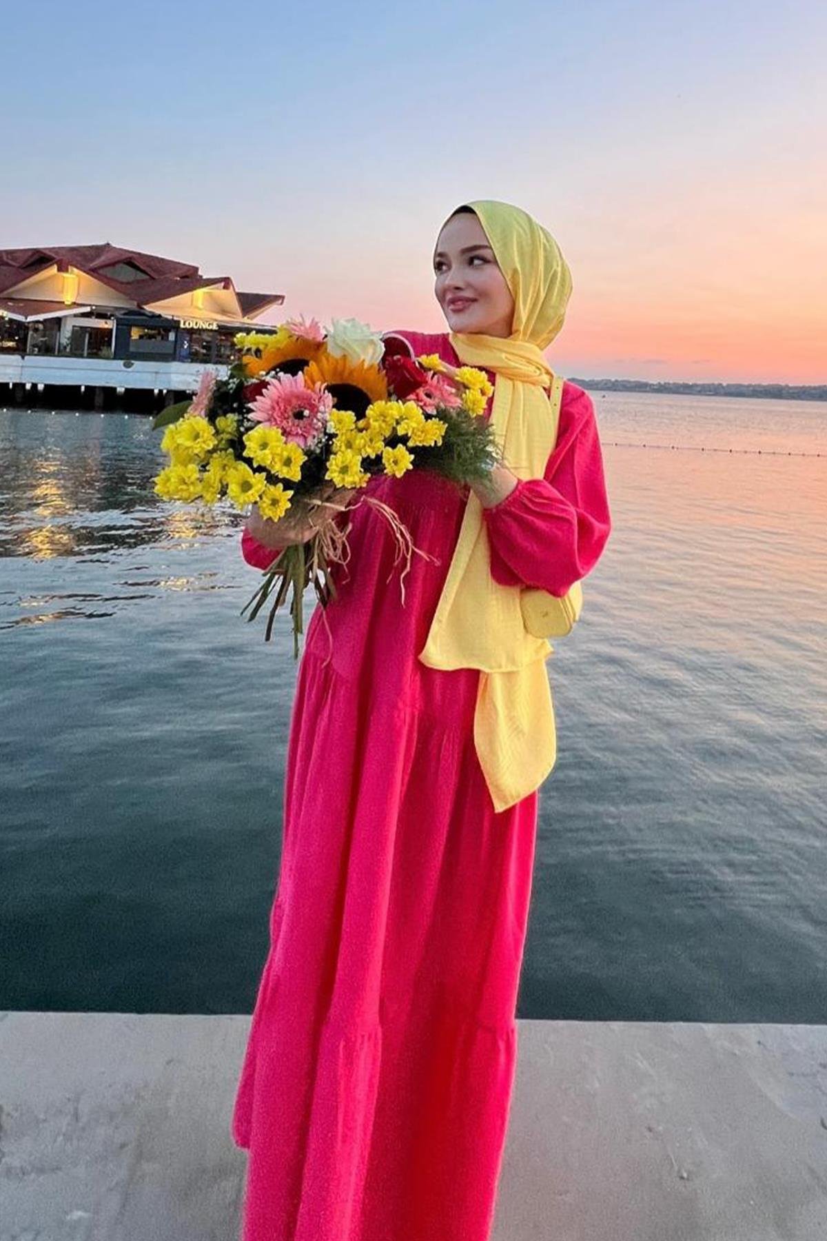 ŞULE'NİN AHSEL MODAL VISCON ELBİSE KOMBİNİ