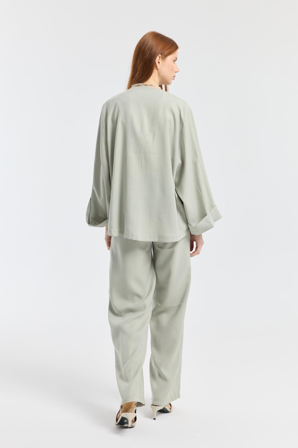 Suzan Britt Düğme Kapamalı Modal Takım  - Taş