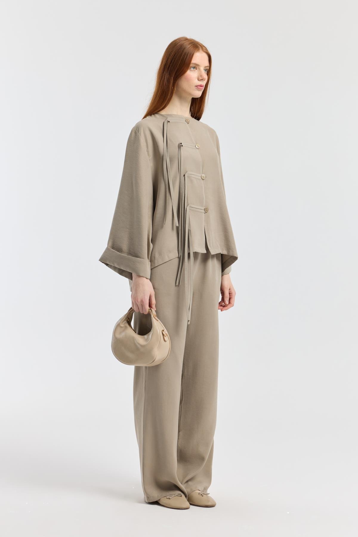 Suzan Britt Düğme Kapamalı Modal Takım - Vizon 