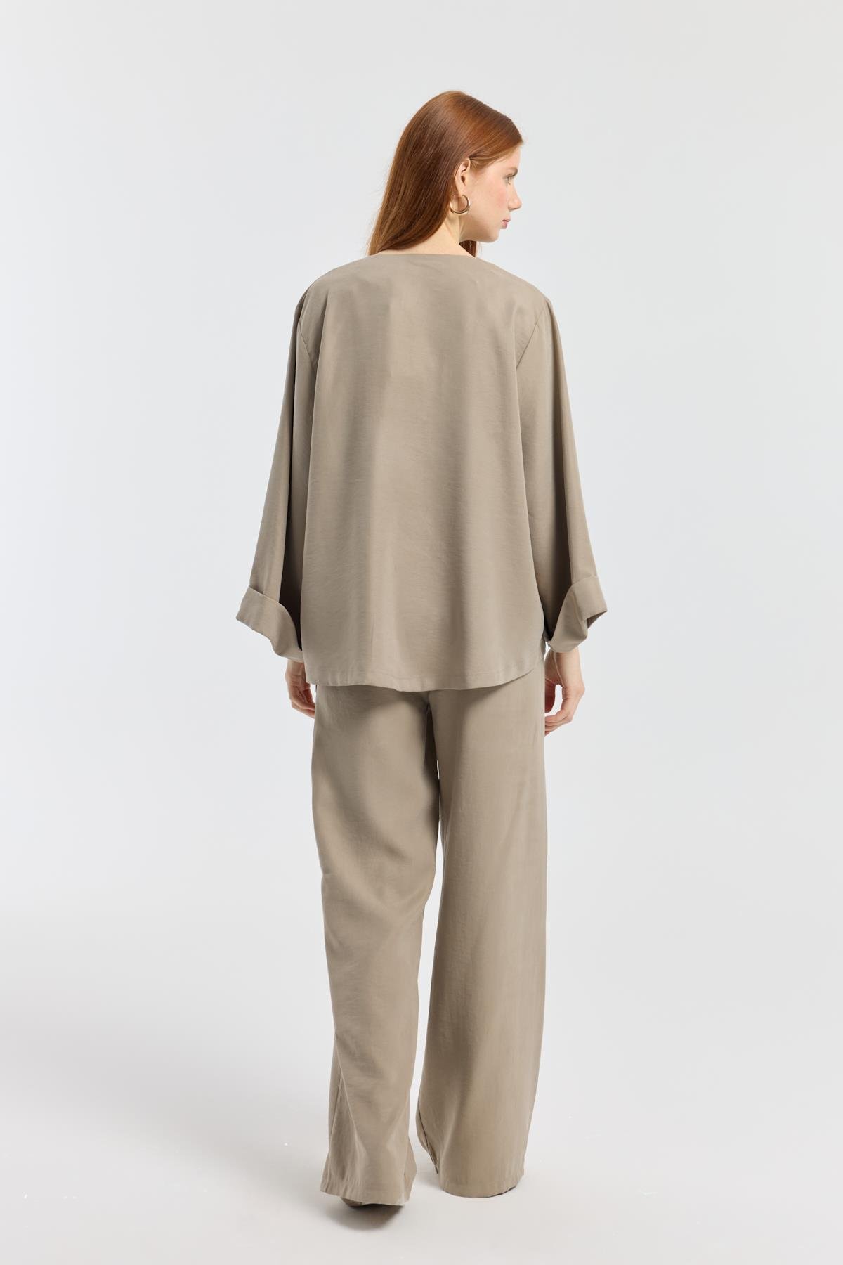 Suzan Britt Düğme Kapamalı Modal Takım - Vizon 