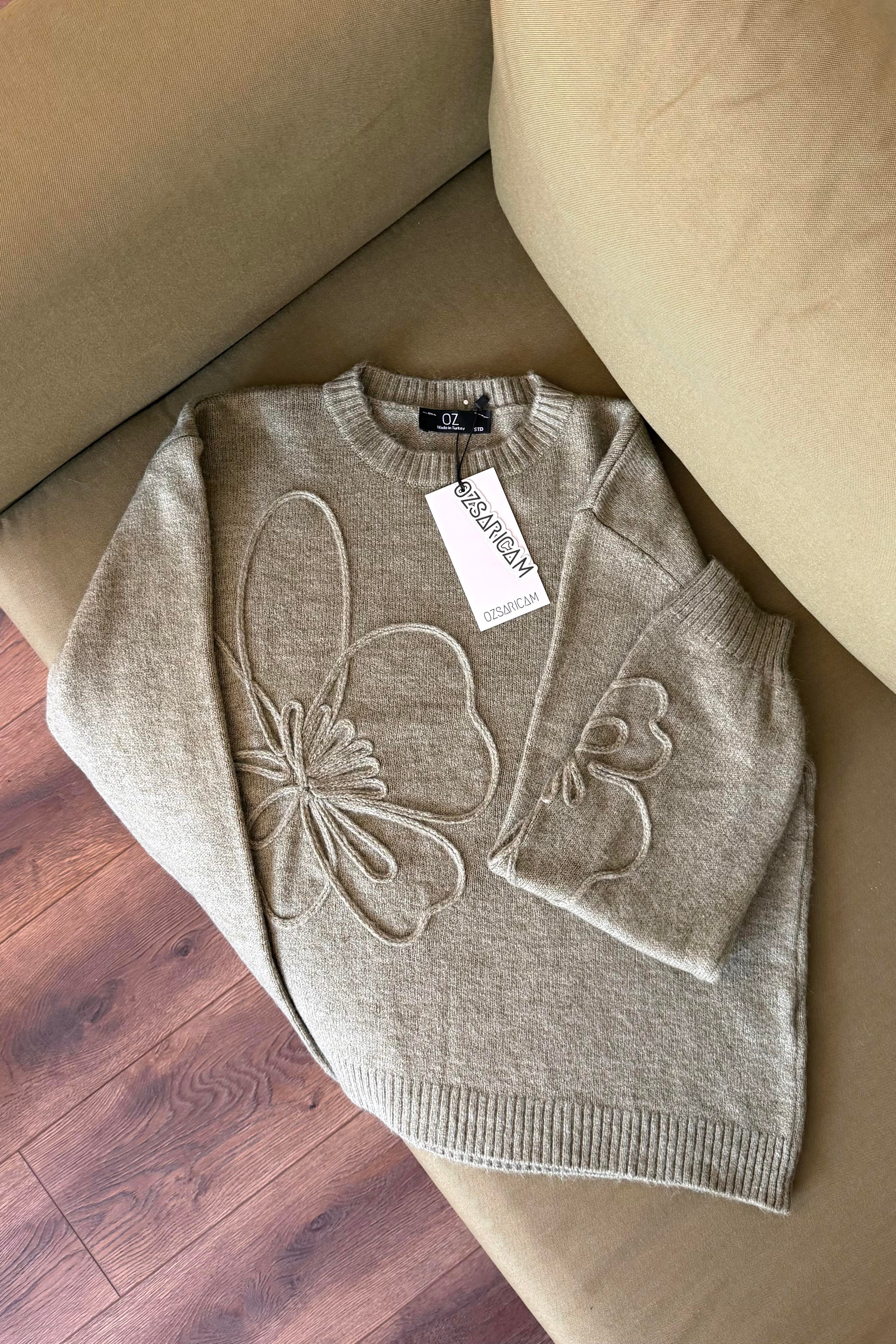 Taylor Biye İşlemeli Kazak - Çağla 