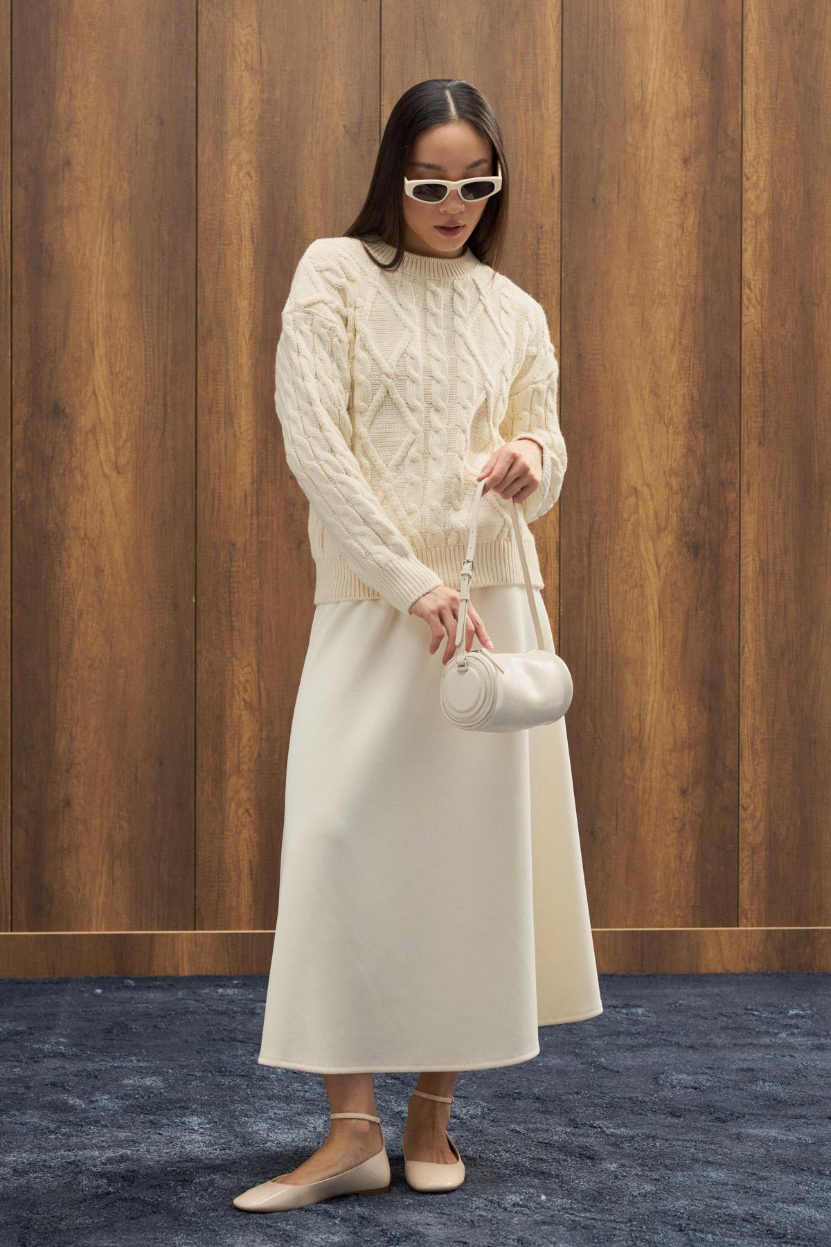 Tory Saç Örgülü Basic Kazak - Bej