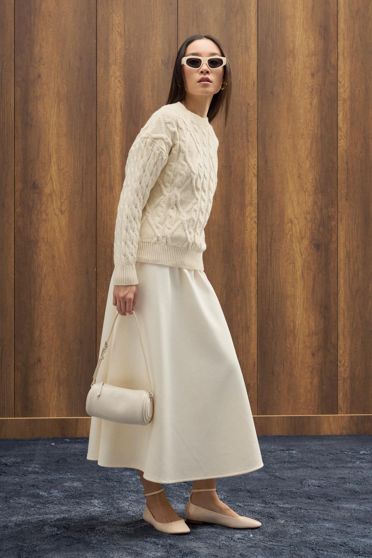 Tory Saç Örgülü Basic Kazak - Bej