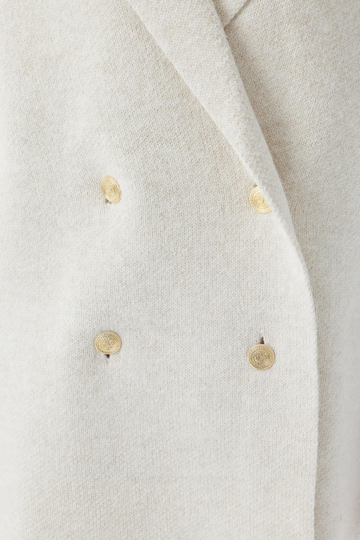 VENÜS GOLD DÜĞME DETAYLI KRUVAZE ÖRME CEKET - BEJ