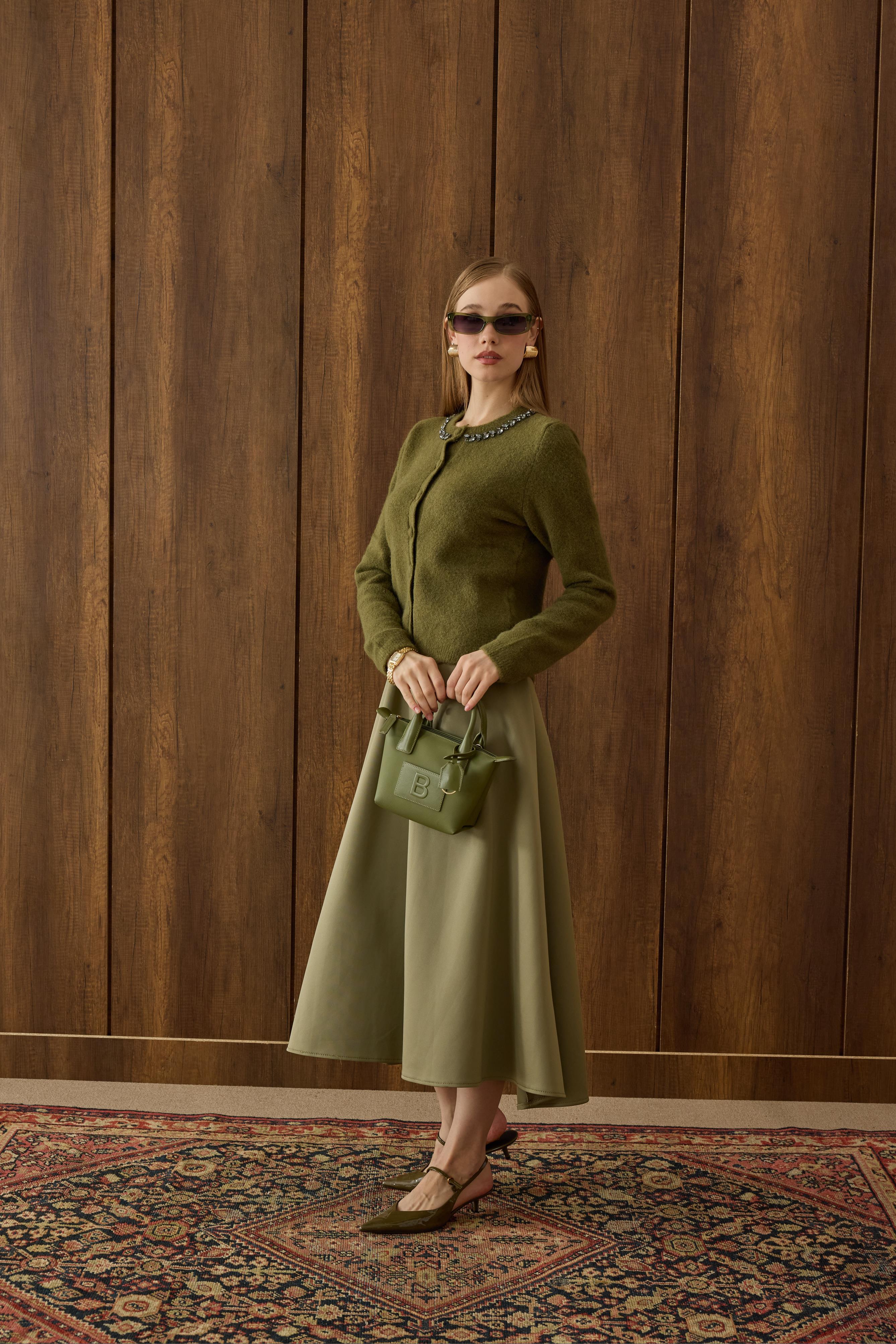 Victoria Yaka Taşlı Yünlü Hırka - Haki 