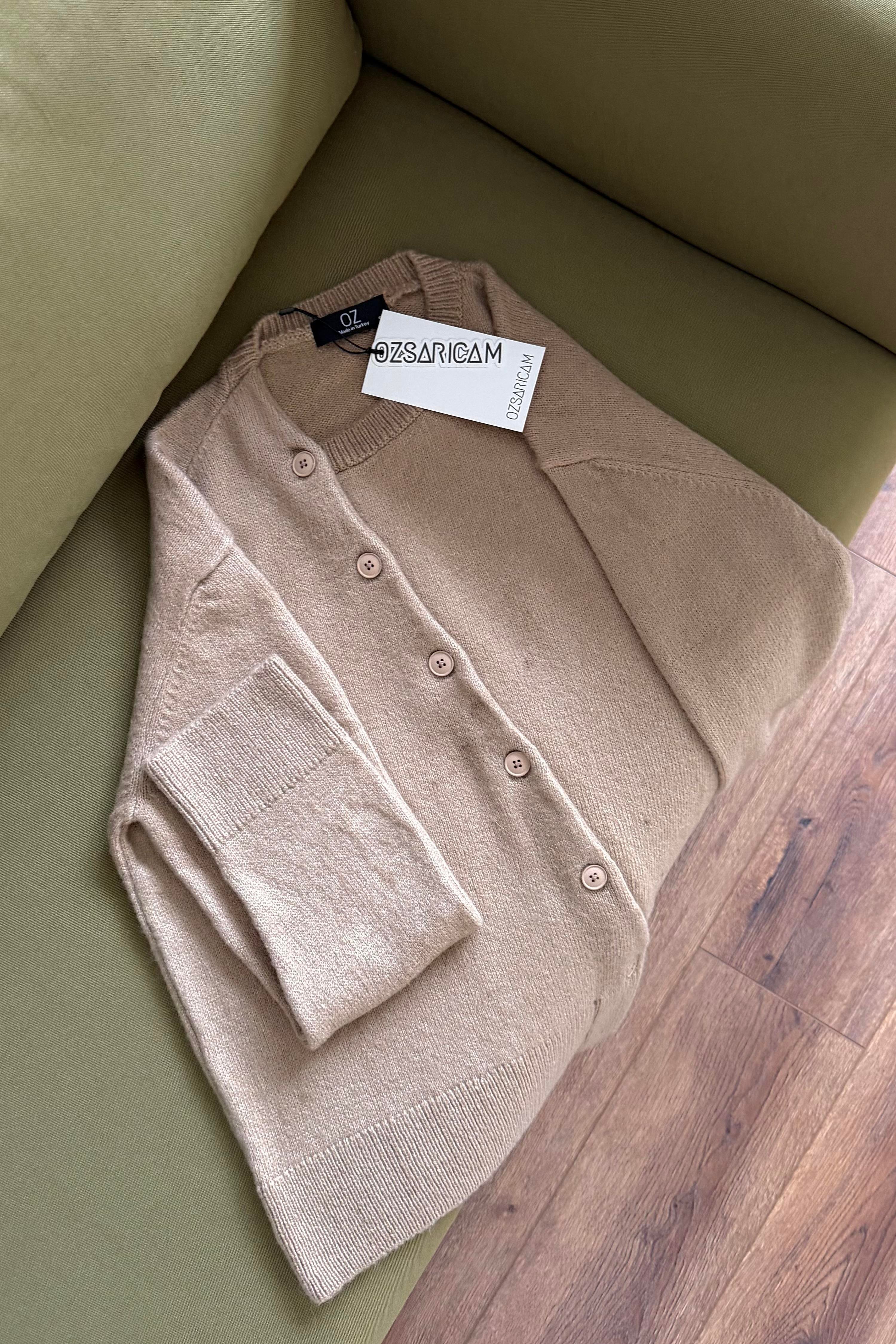 Yue Asimetrik Patlı Triko Hırka - Vizon 