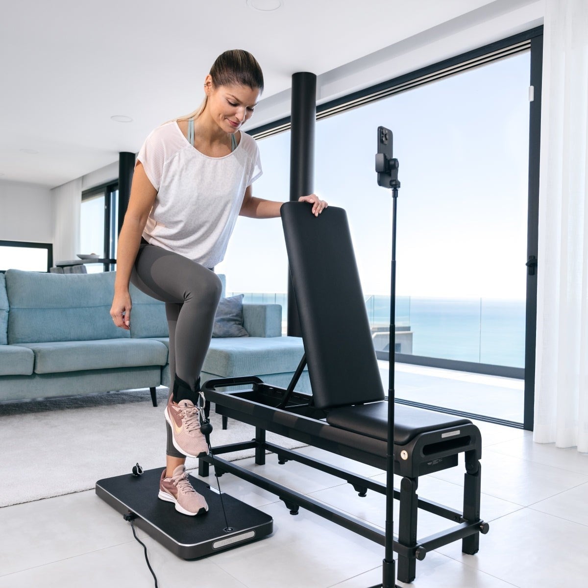 Flow Fitness DSG100i Smart Home Gym – Kuvvet İstasyonu – 60 kg – Ücretsiz Uygulama