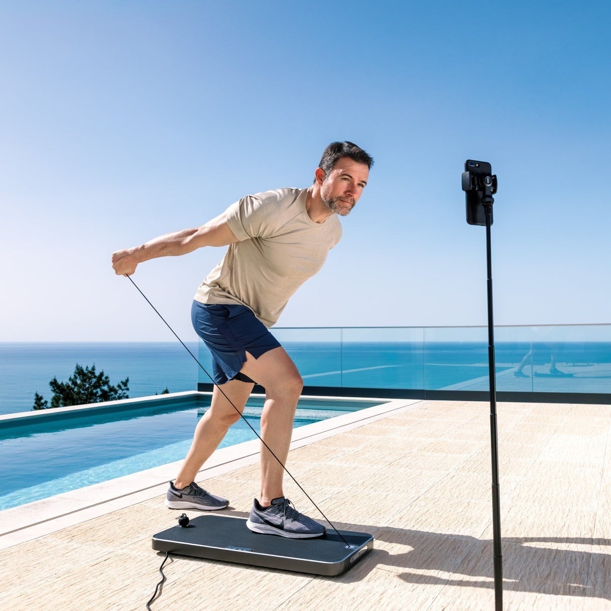 Flow Fitness DSG100i Smart Home Gym – Kuvvet İstasyonu – 60 kg – Ücretsiz Uygulama