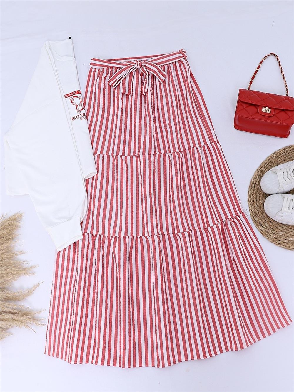 Baskılı Sweet Eteği Çizgili Kuşaklı Takım  -Kırmızı-207-1550Ç-R33