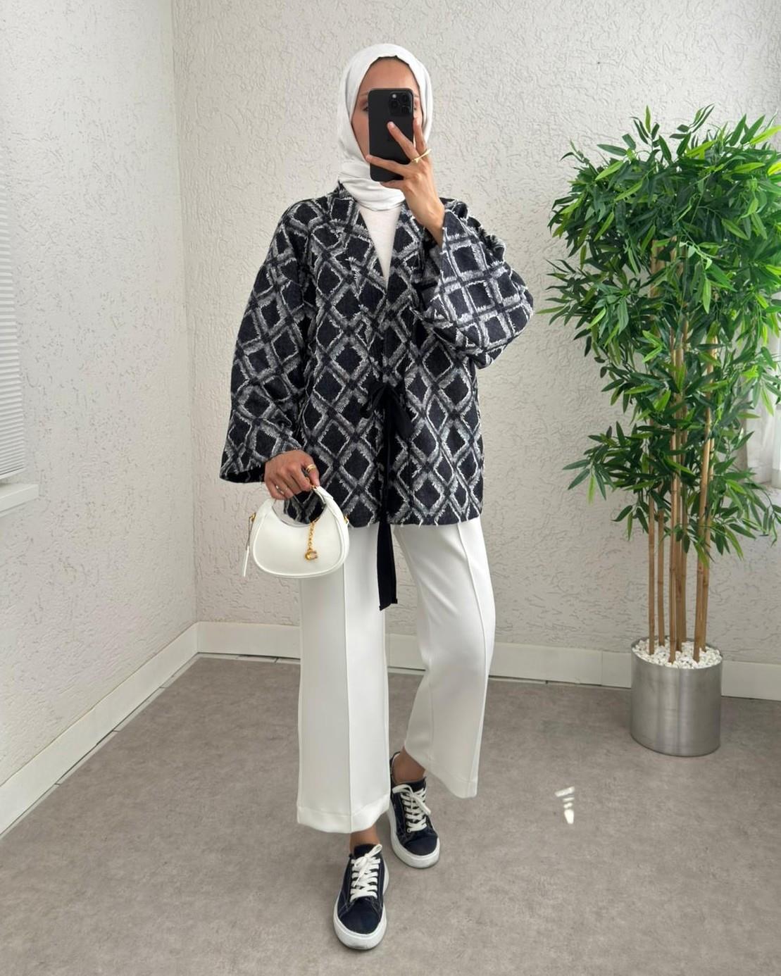 Beli Bağlamalı Kare Desen Saçaklı Kimono -K.Laci