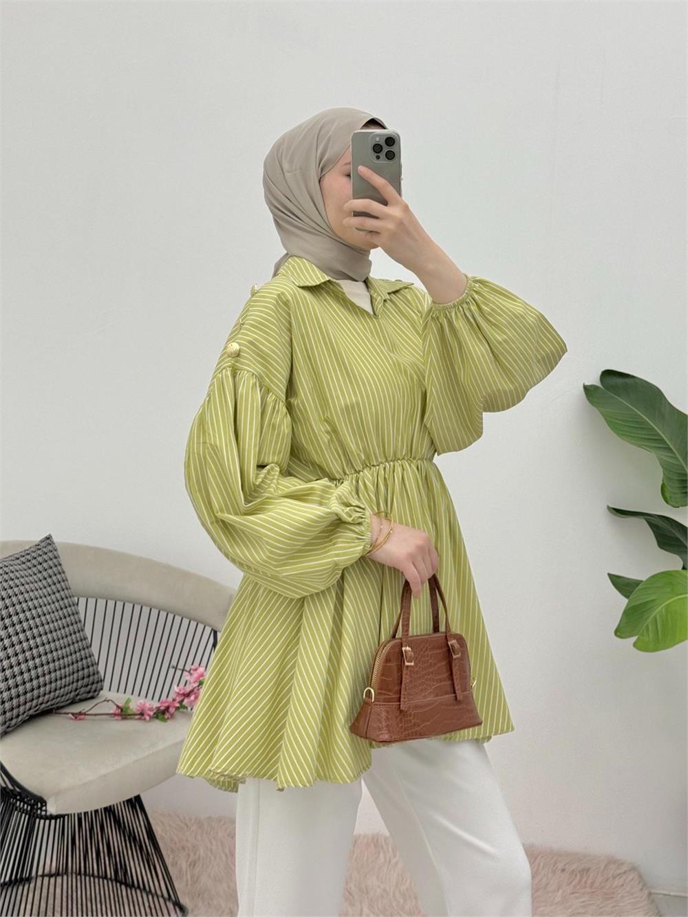 تونيك مخطط برقبة على شكل حرف V مع خصر وأكمام مطاطية - أخضر زيتي-223-6246-R72