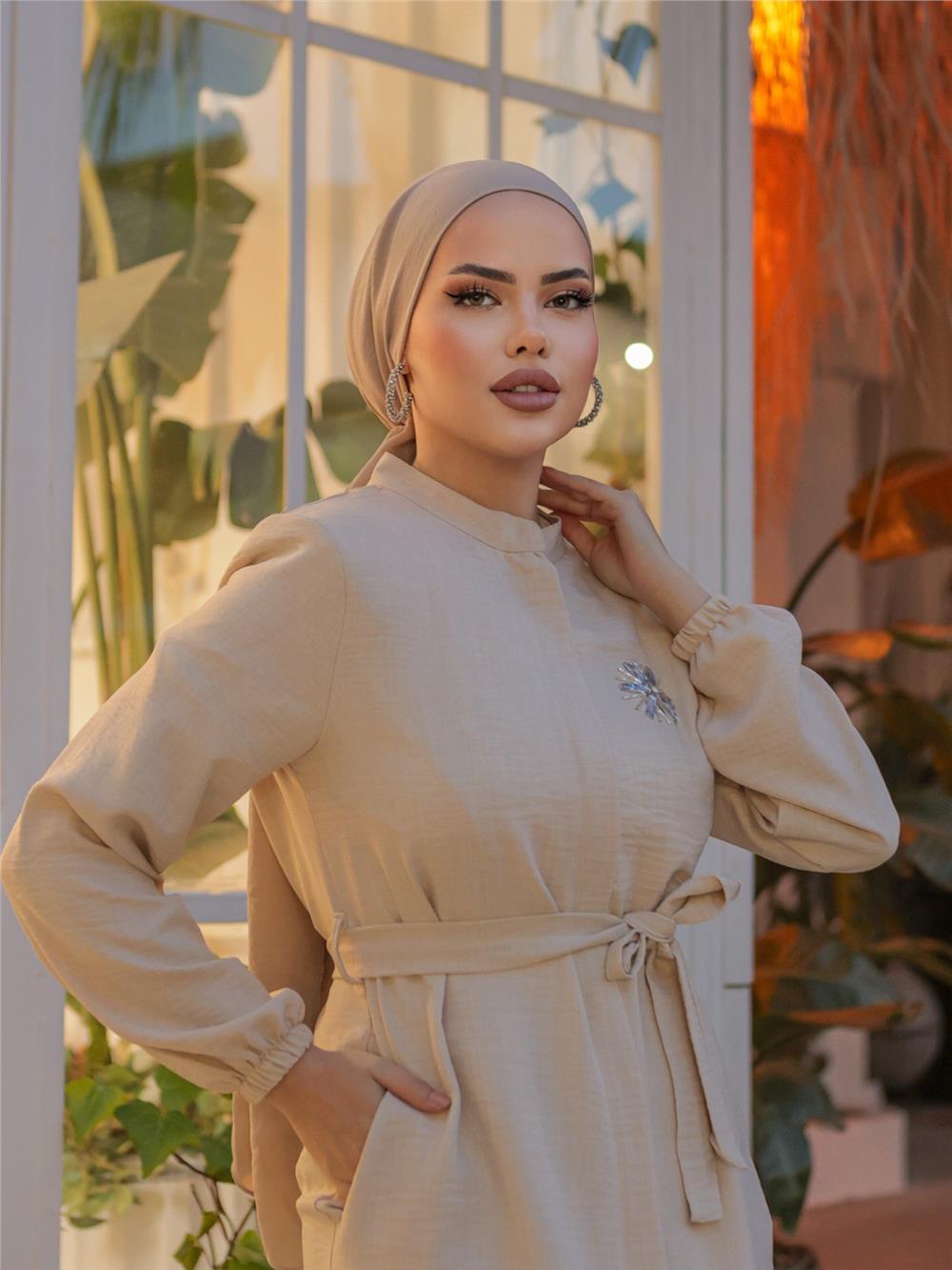 Brooched Linen Tunic -Beige-186-646-R56