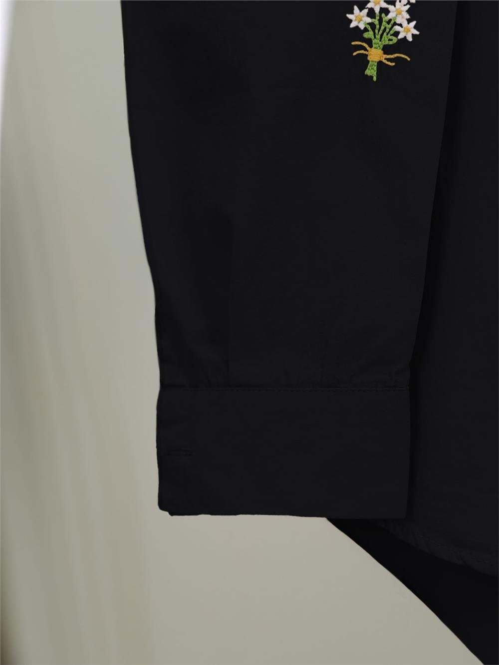 Buket Çiçek Detaylı Arkası Uzun Gömlek -Siyah-403-10054-R01