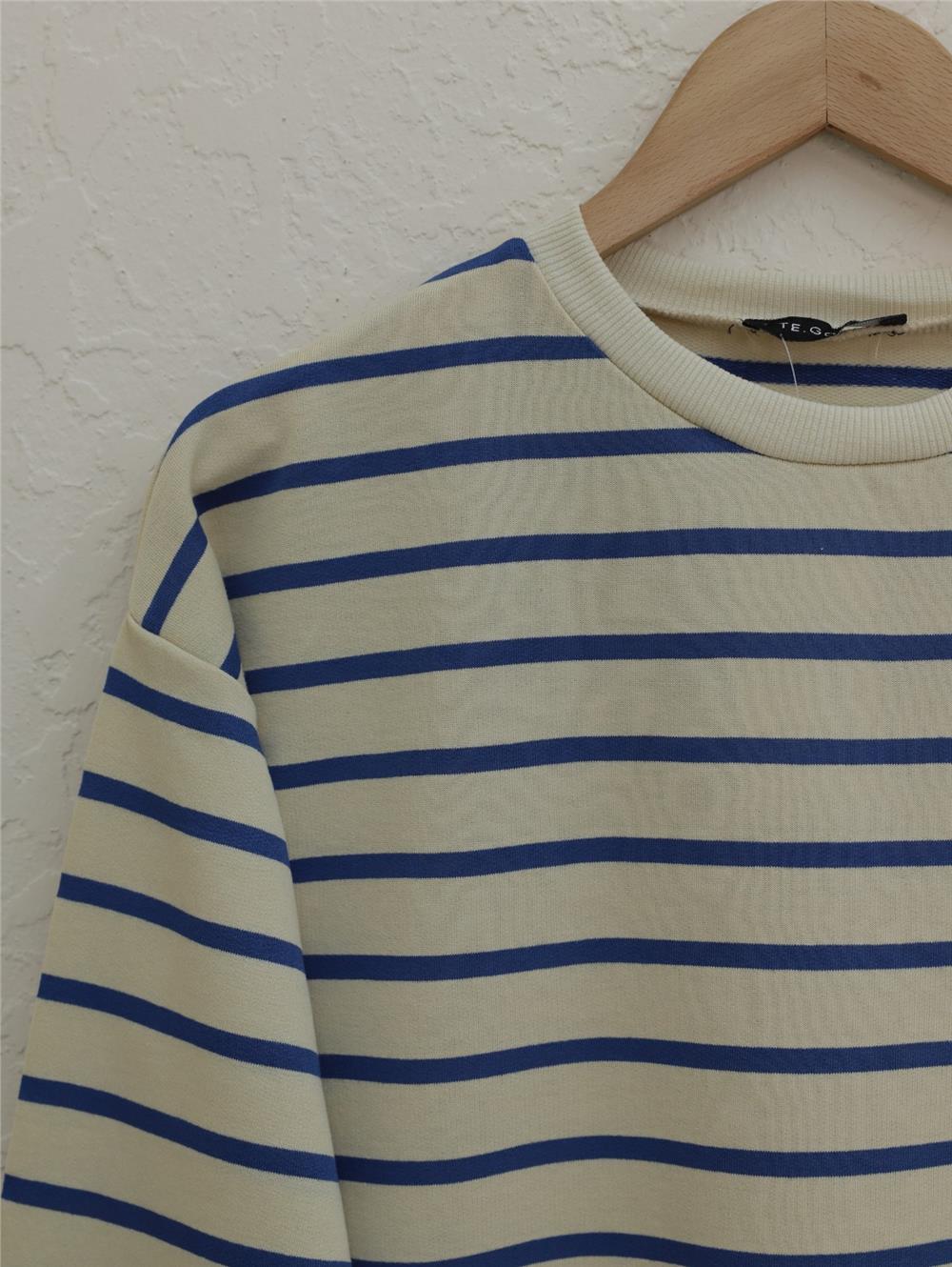 Striped Sleeves Ribbed Skirt Open Wortex Sweat - Saks-349-4096-R10