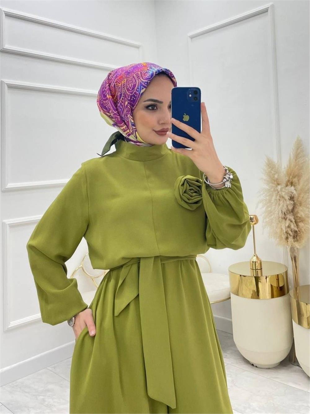 Dik Yaka Kemerli Güllü Tulum -Yağ Yeşili-319-8009-R72