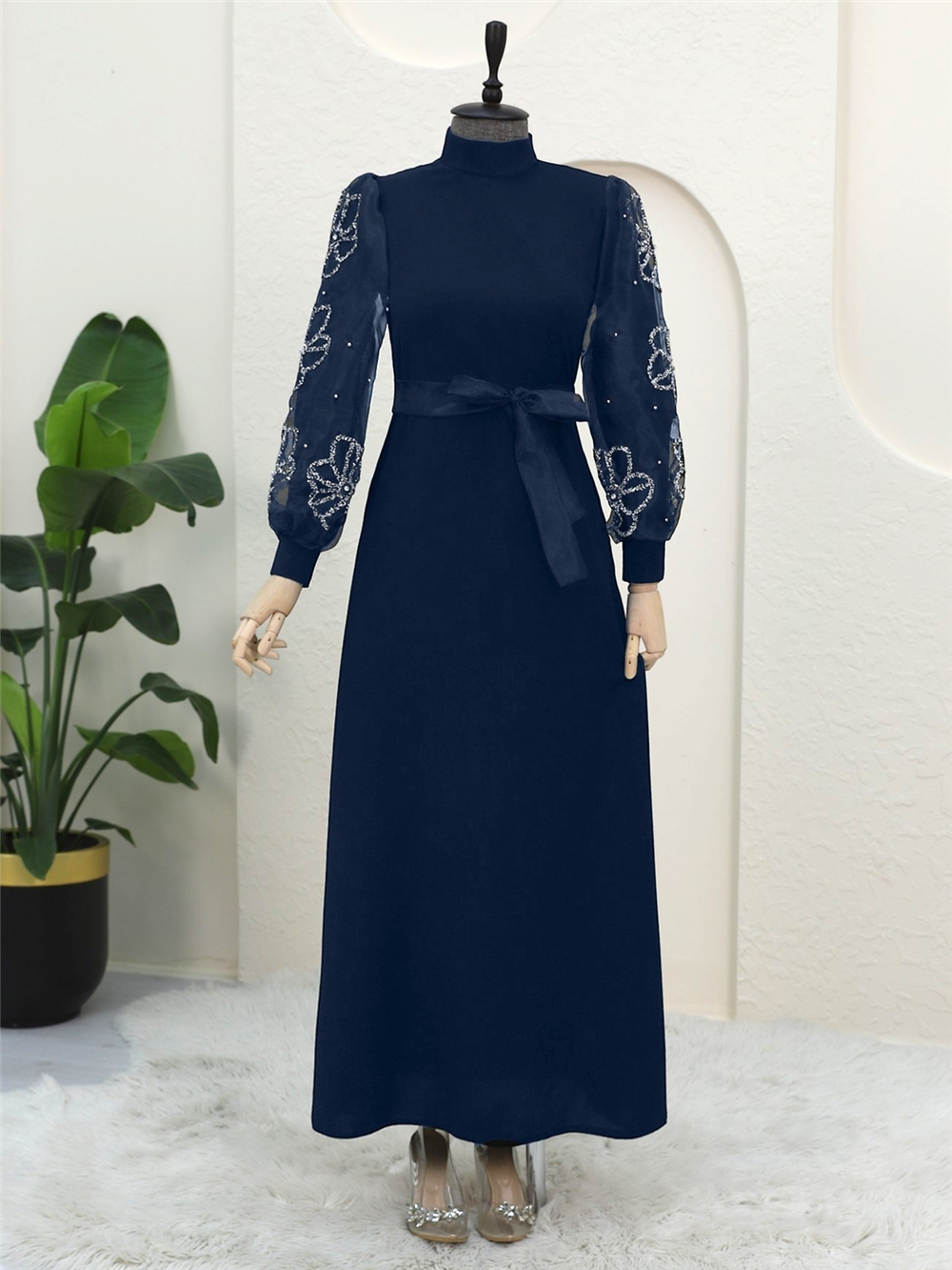 Dik Yaka Organze Kol Taş Detaylı Elbise  -Laci-316-4612-R03