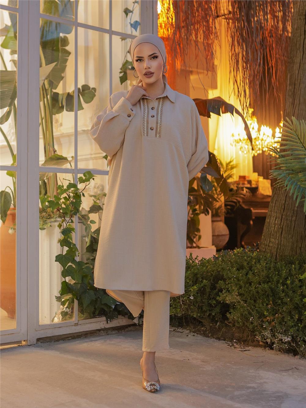 Buttoned Lace Embroidered Loose Linen Tunic -Beige-186-663-R56