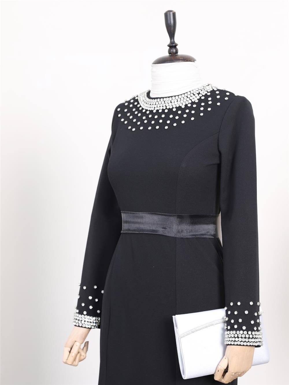Evening Dress with Tiered Skirt and Stones on the Neck and Sleeves - Black-316-4519-R01