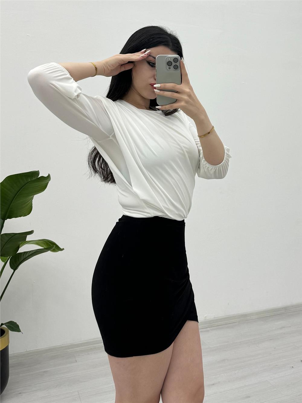 Sendy Blouse with Overalls Inside, Gathered Shoulders and Padded Padding -White-246-2545A-R02