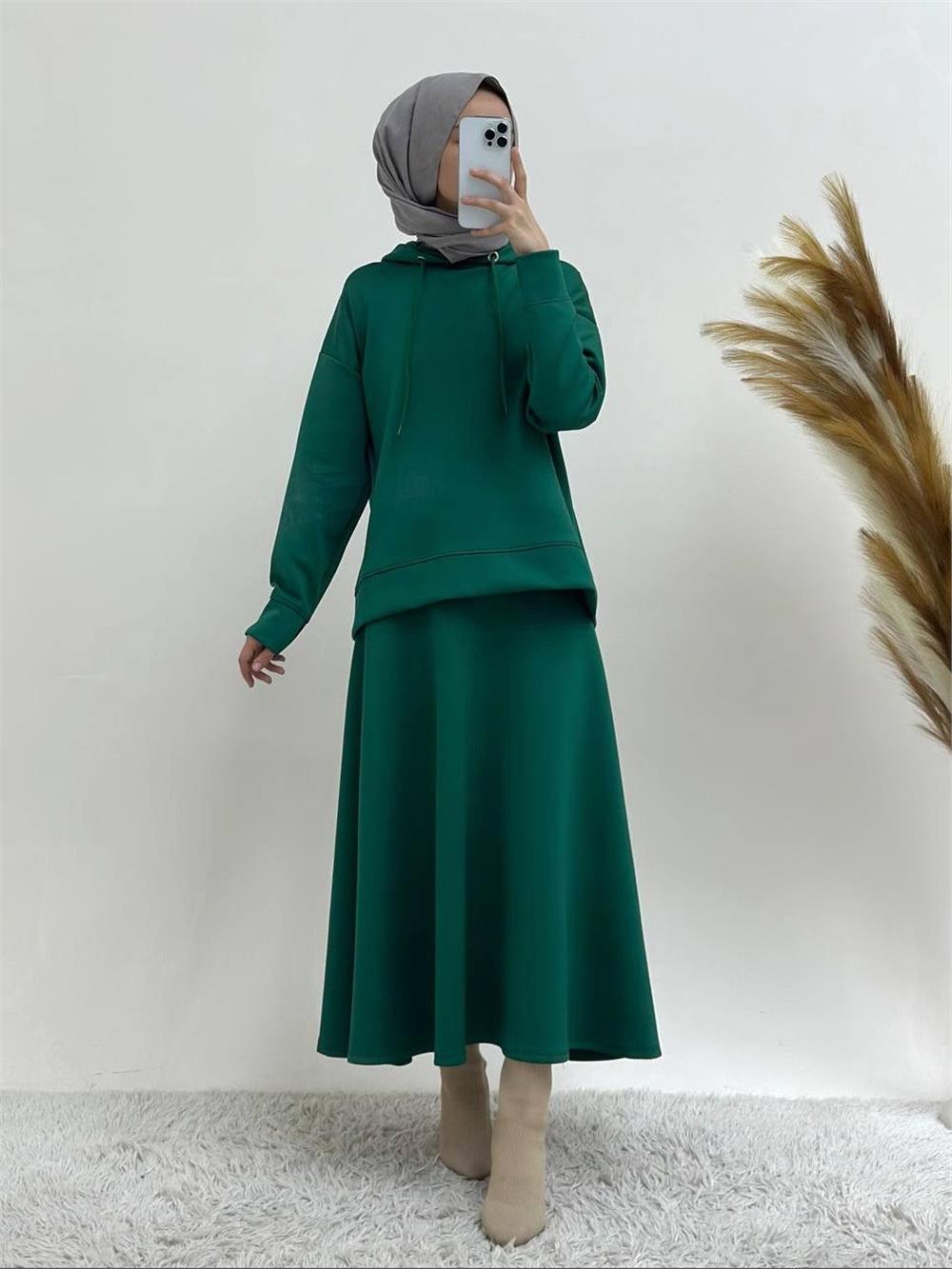 بدلة غطس بتنورة مقنعين - زمرد-349-1098-R17