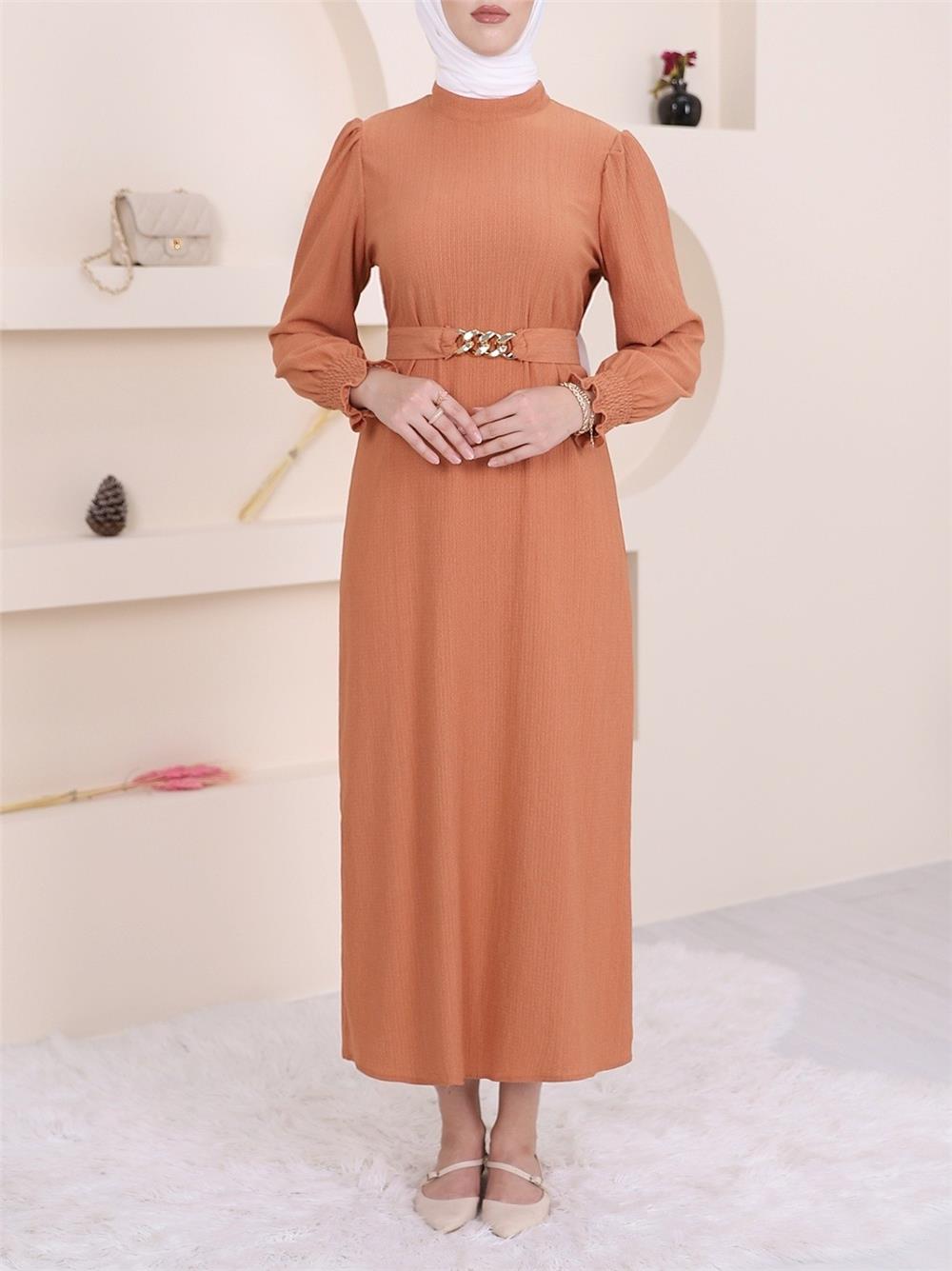 فستان حجاب مجعد ومفصل بسلسلة حزام - سلمون-347-4118-R13