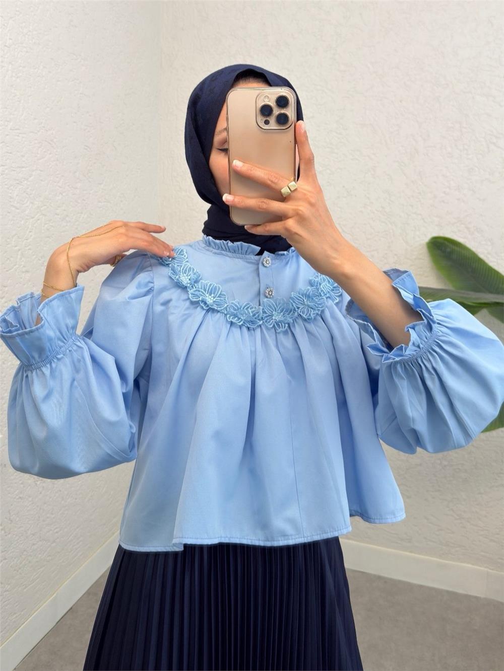 Kolu Lastikli Çiçek Detaylı Gömlek -Bebe Mavi-307-2317-R32