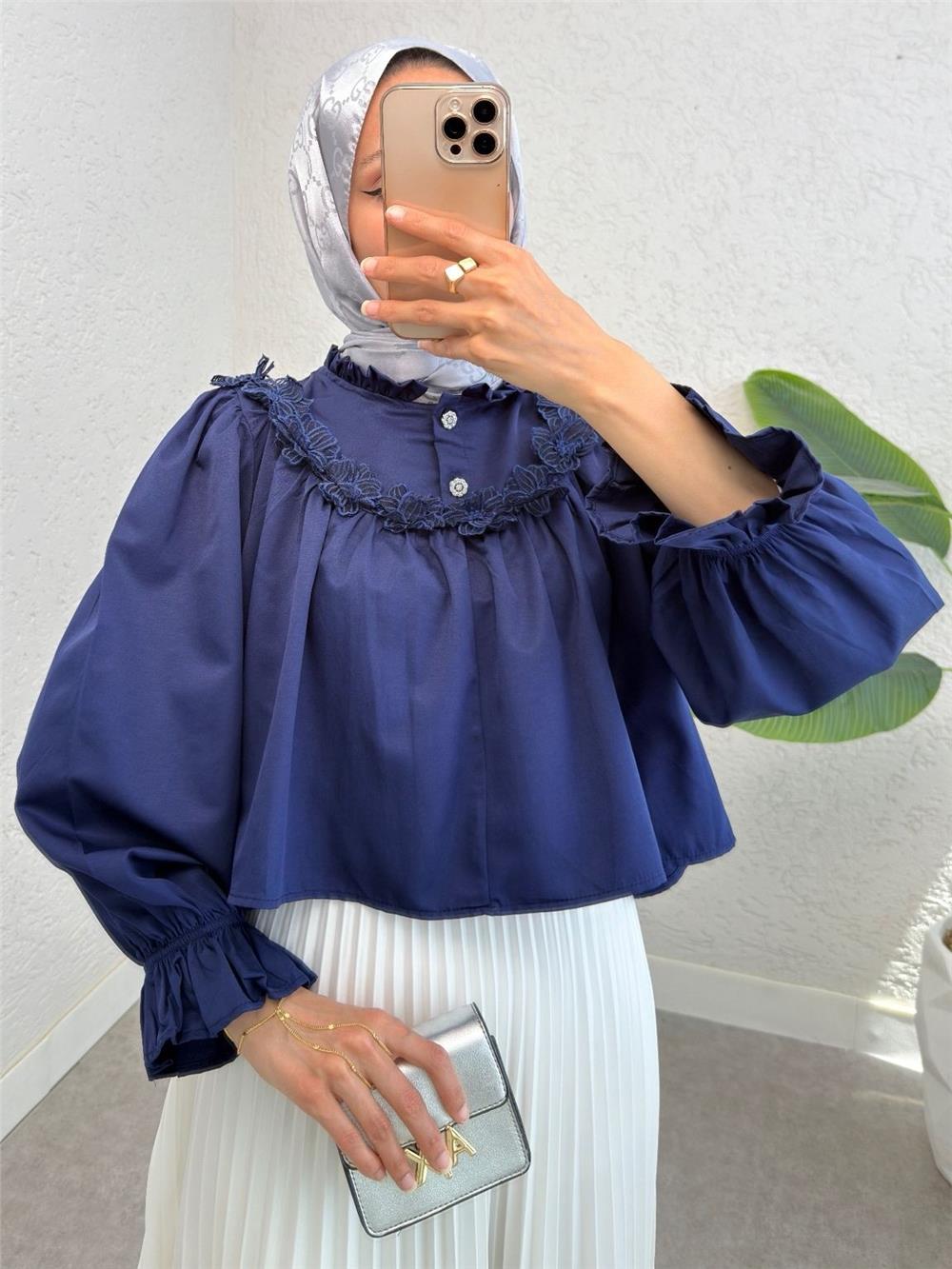Kolu Lastikli Çiçek Detaylı Gömlek -Laci-307-2317-R03