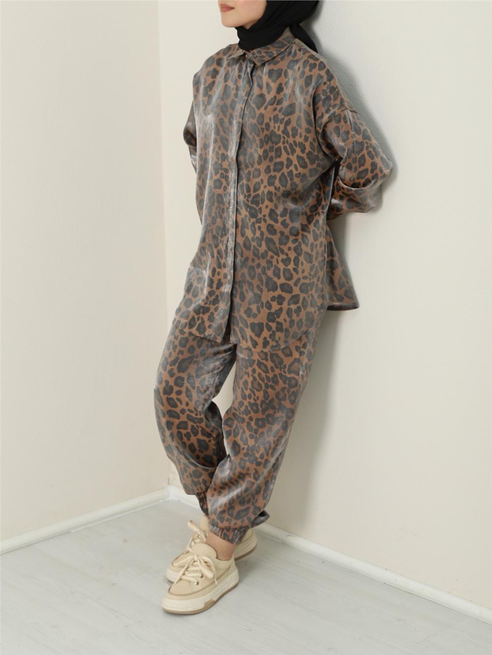 Leopard Pattern Flamed Satin Set - Brown-395-1252-R15