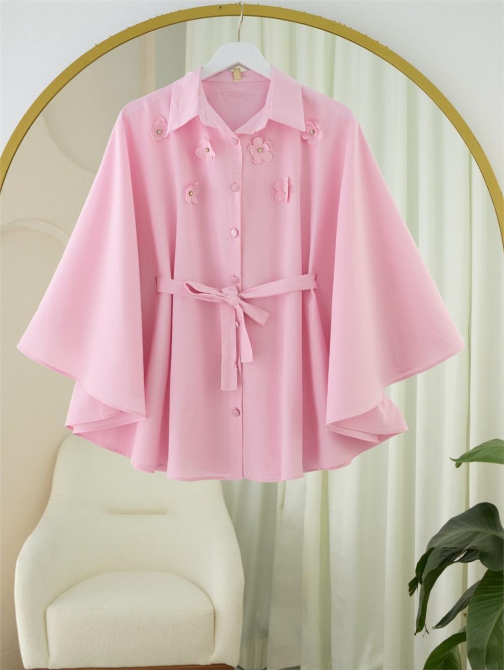 Önü Çiçek Detaylı Beli Bağcıklı Düğmeli Panço -Pembe-398-1048-R20