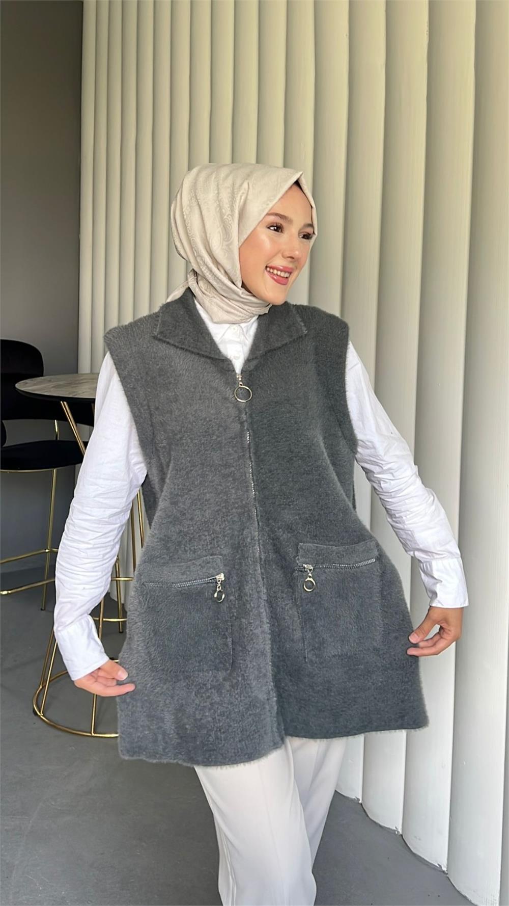 Önü Fermuarlı Torba Cepli Sakallı Yelek -Füme-144-735-R18