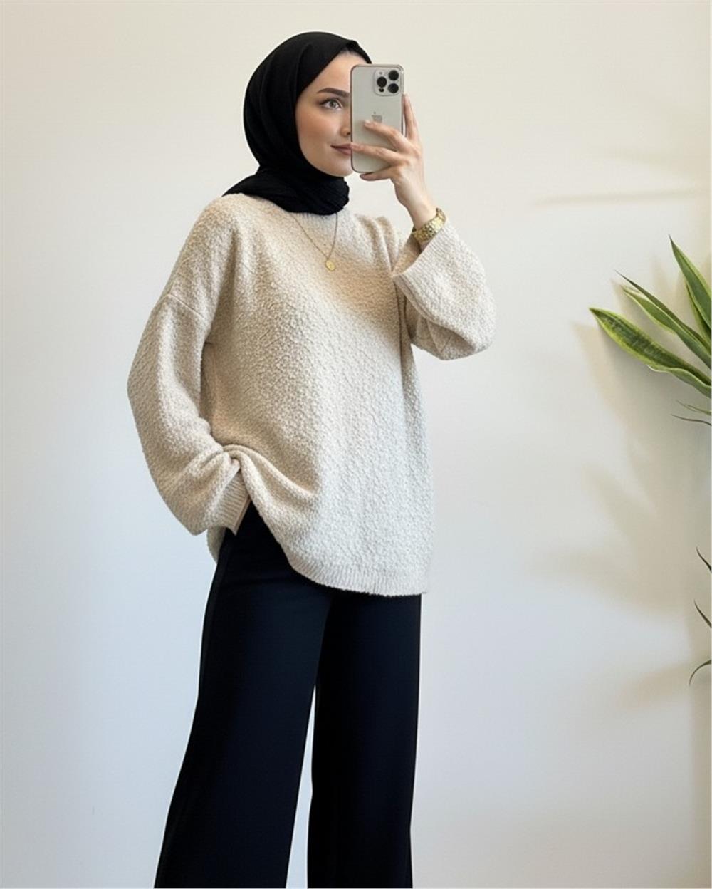 Ponpon Dokulu Salaş Triko Kazak -Açık Vizon-385-3505-R51