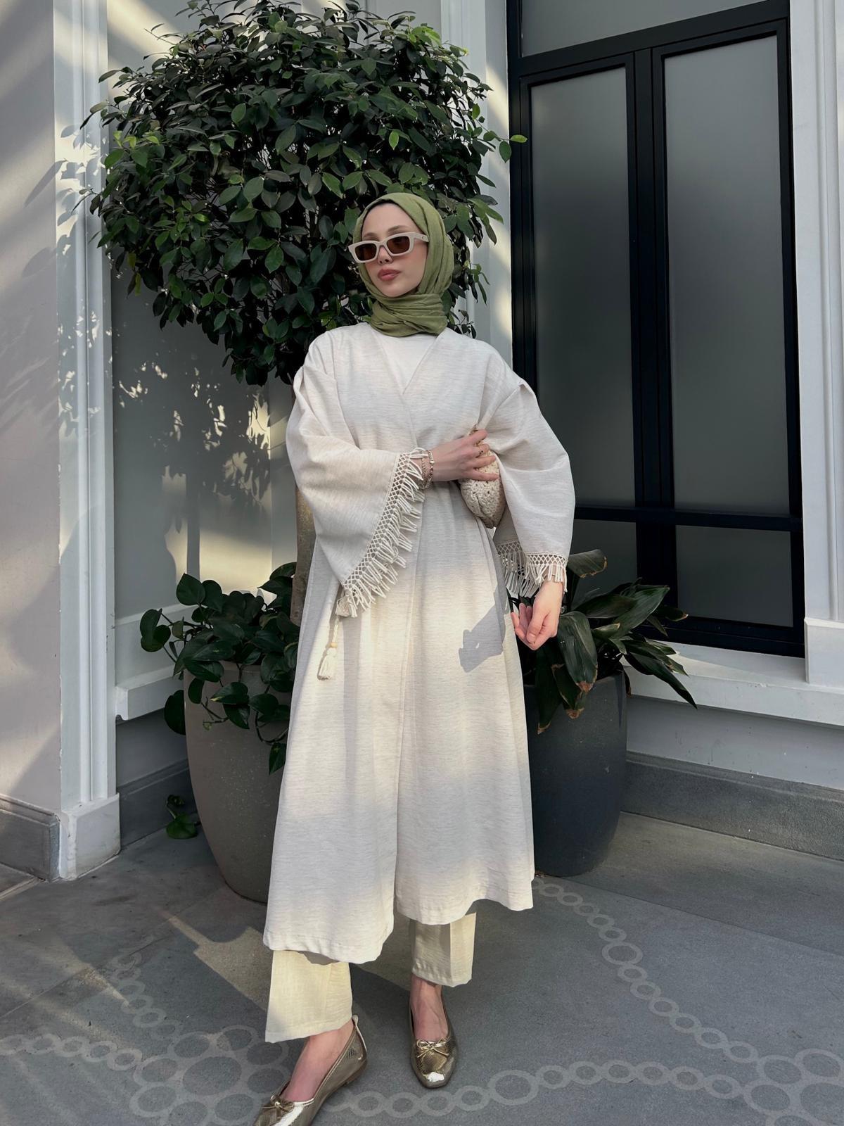 Püskül Detaylı Hasır Kemerli Kimono -Bej