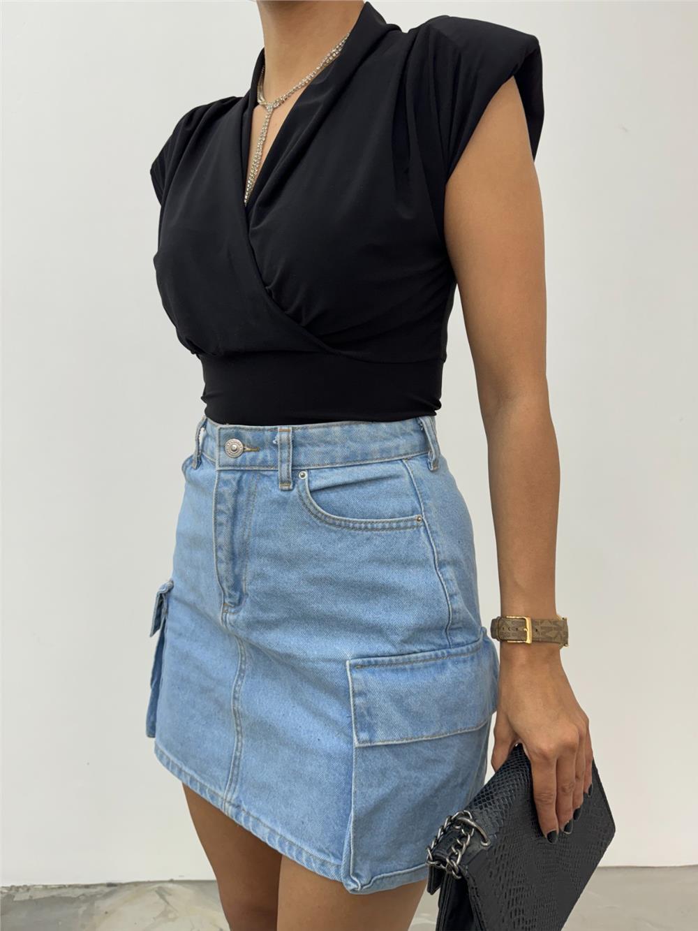Zero Sleeve Padded Double Breasted Model Sandy Blouse - Black-358-12492-R01