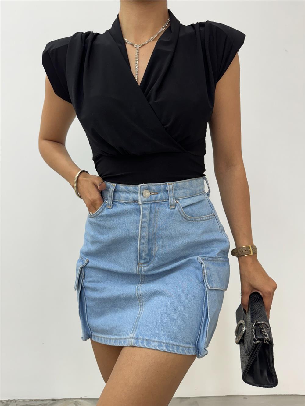Zero Sleeve Padded Double Breasted Model Sandy Blouse - Black-358-12492-R01