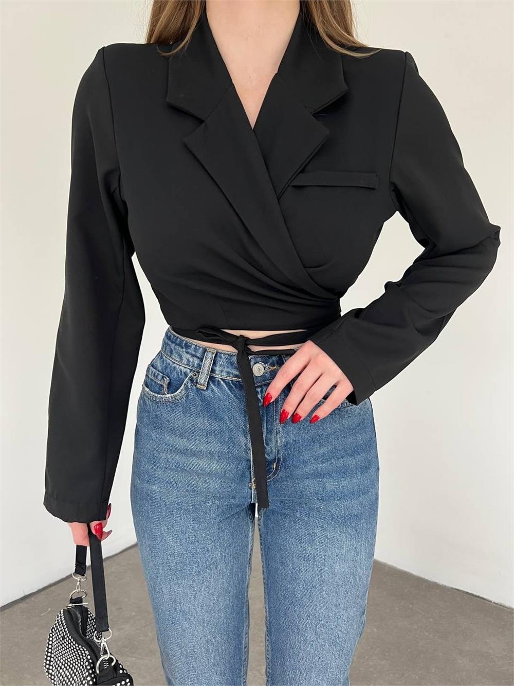 Low-cut Back Crop Jacket with Lace Waist - Black-358-10322-R01